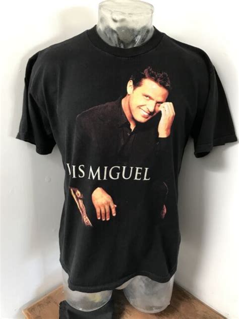 what to wear to a luis miguel concert